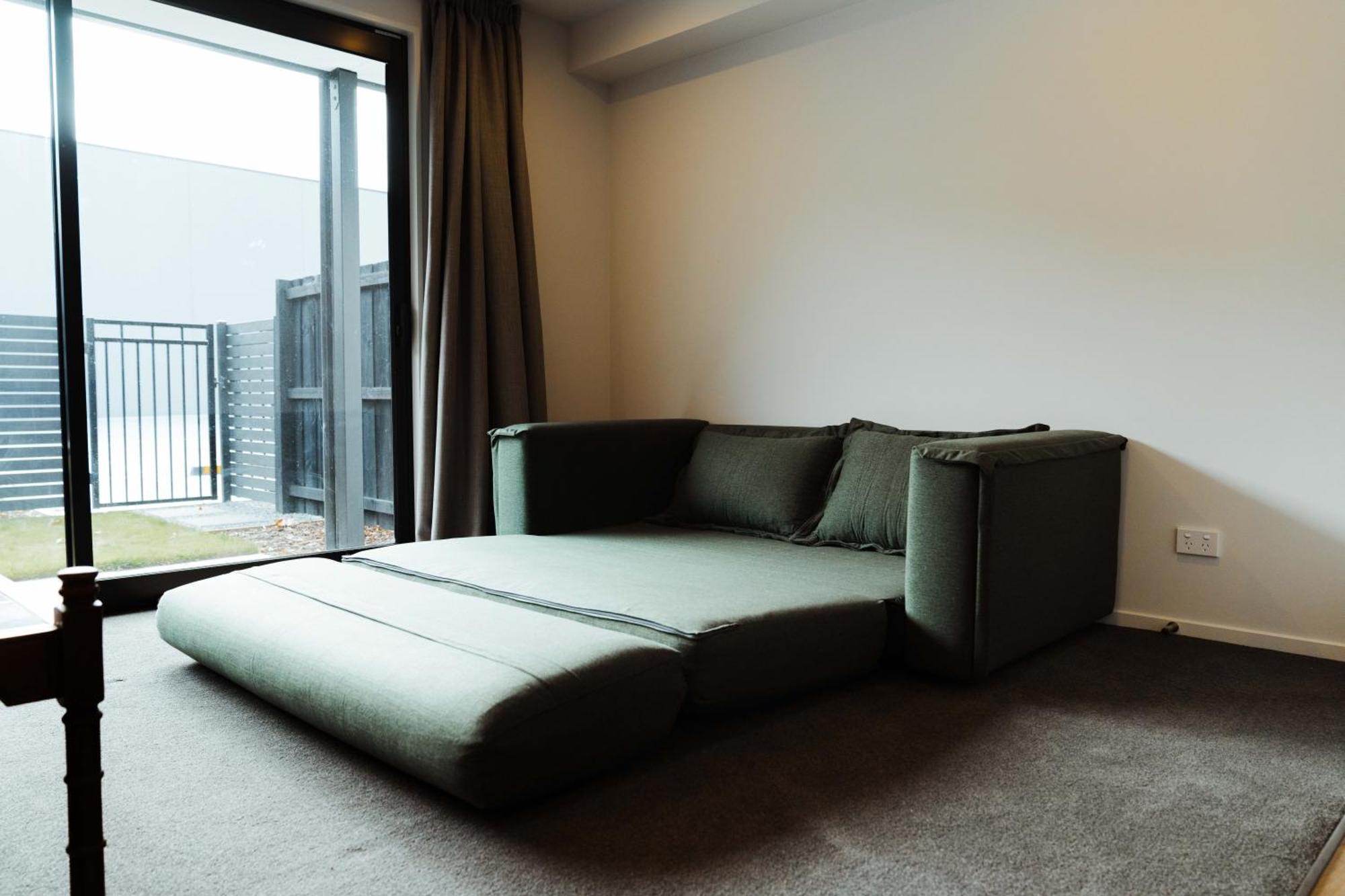 New Townhouse, Heart Of City Centre, 2 Bed 2 Bath, Car Park Christchurch Dış mekan fotoğraf